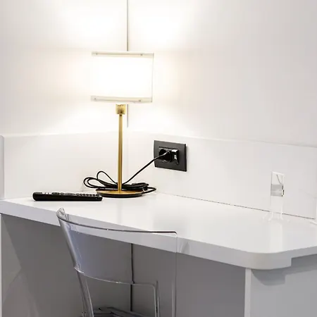 Corsovittorio87suite Daire *